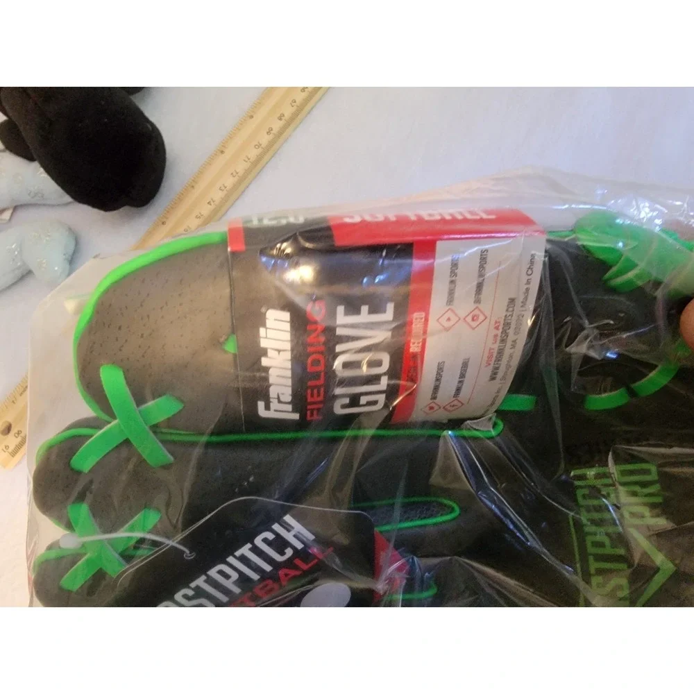 Franklin Fastpitch Softball Fielding Glove 12